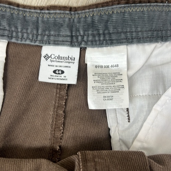 Columbia Brown Flat Front Corduroy Chino Style Shorts Big & Tall - Picture 2 of 7